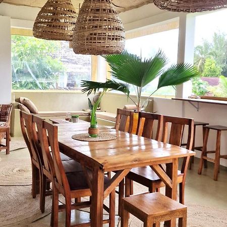 Mlango Paje House II Bed & Breakfast Bagian luar foto