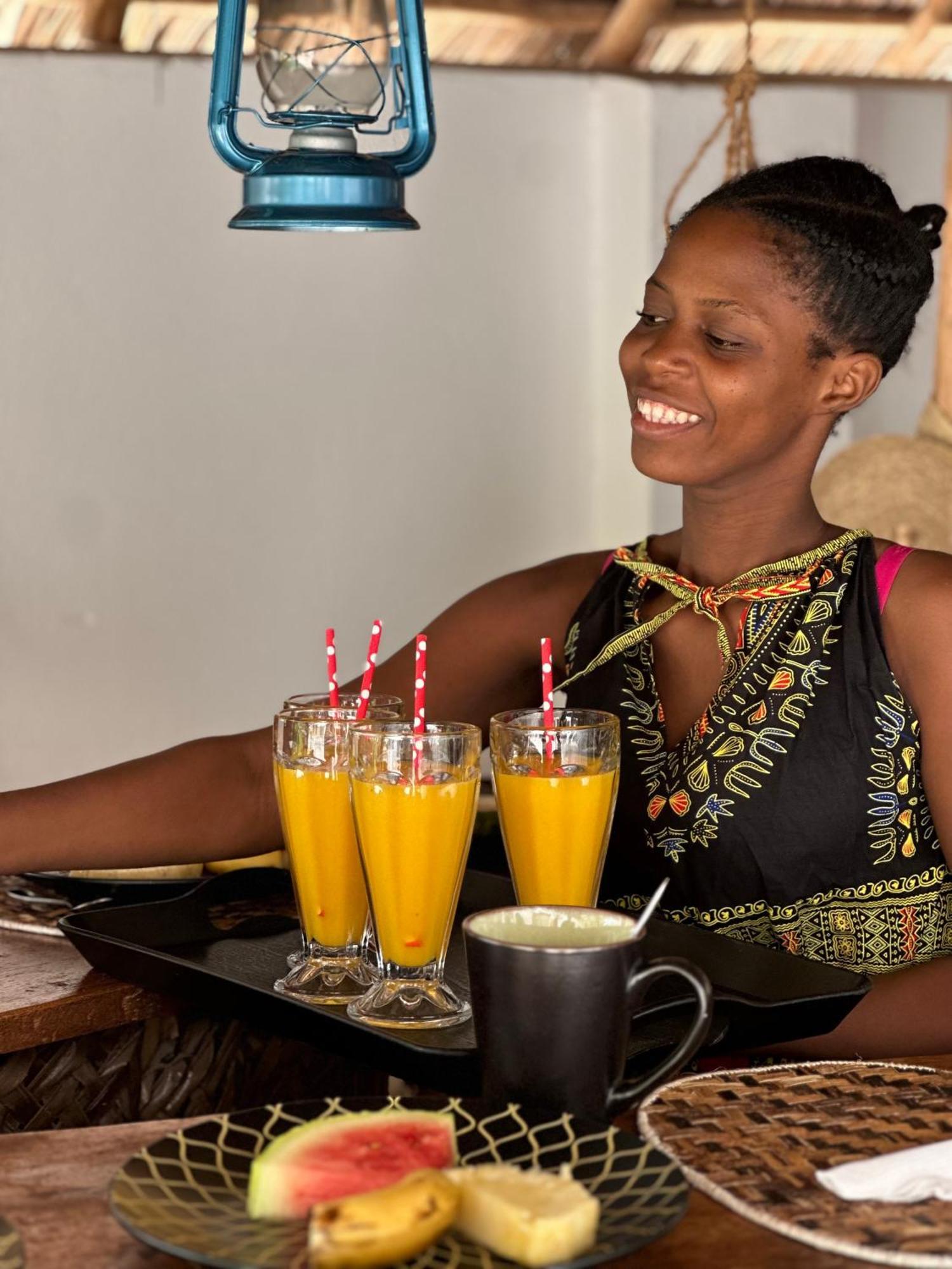 Mlango Paje House II Bed & Breakfast Bagian luar foto