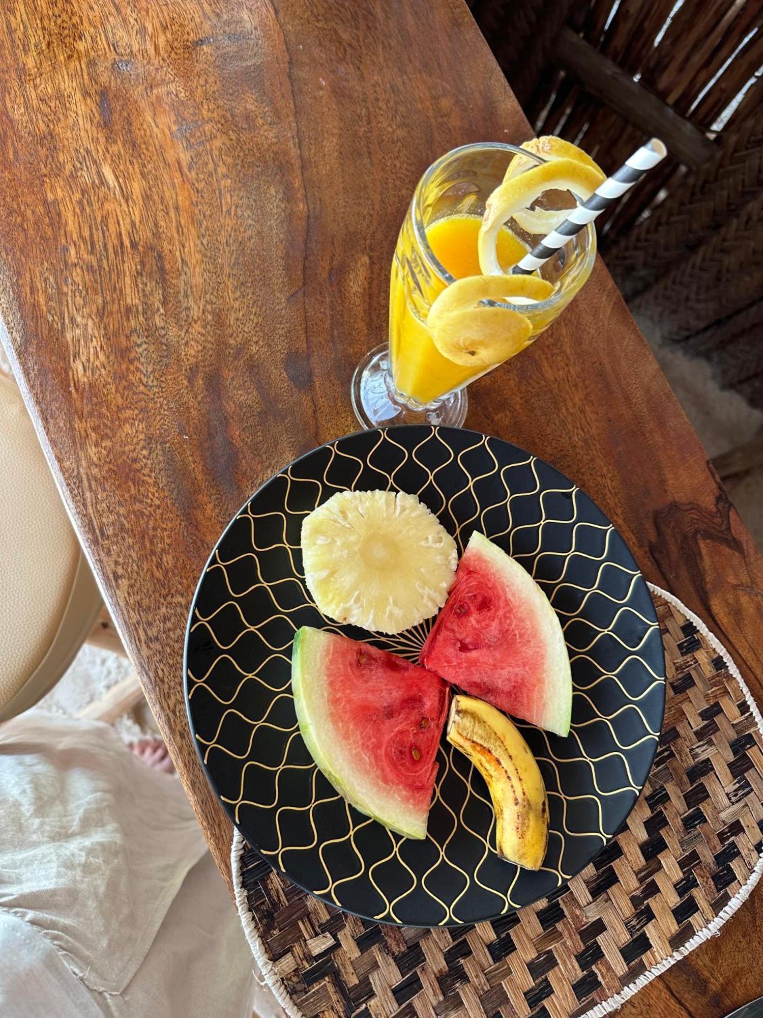 Mlango Paje House II Bed & Breakfast Bagian luar foto