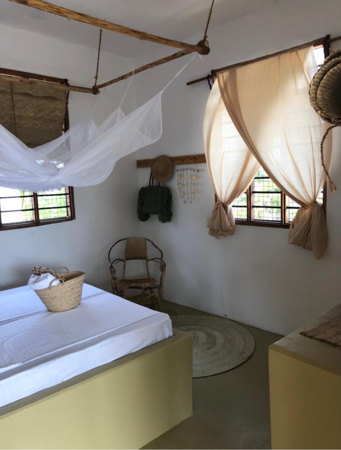 Mlango Paje House II Bed & Breakfast Bagian luar foto
